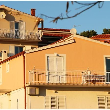 Mikelin Primošten Exterior foto